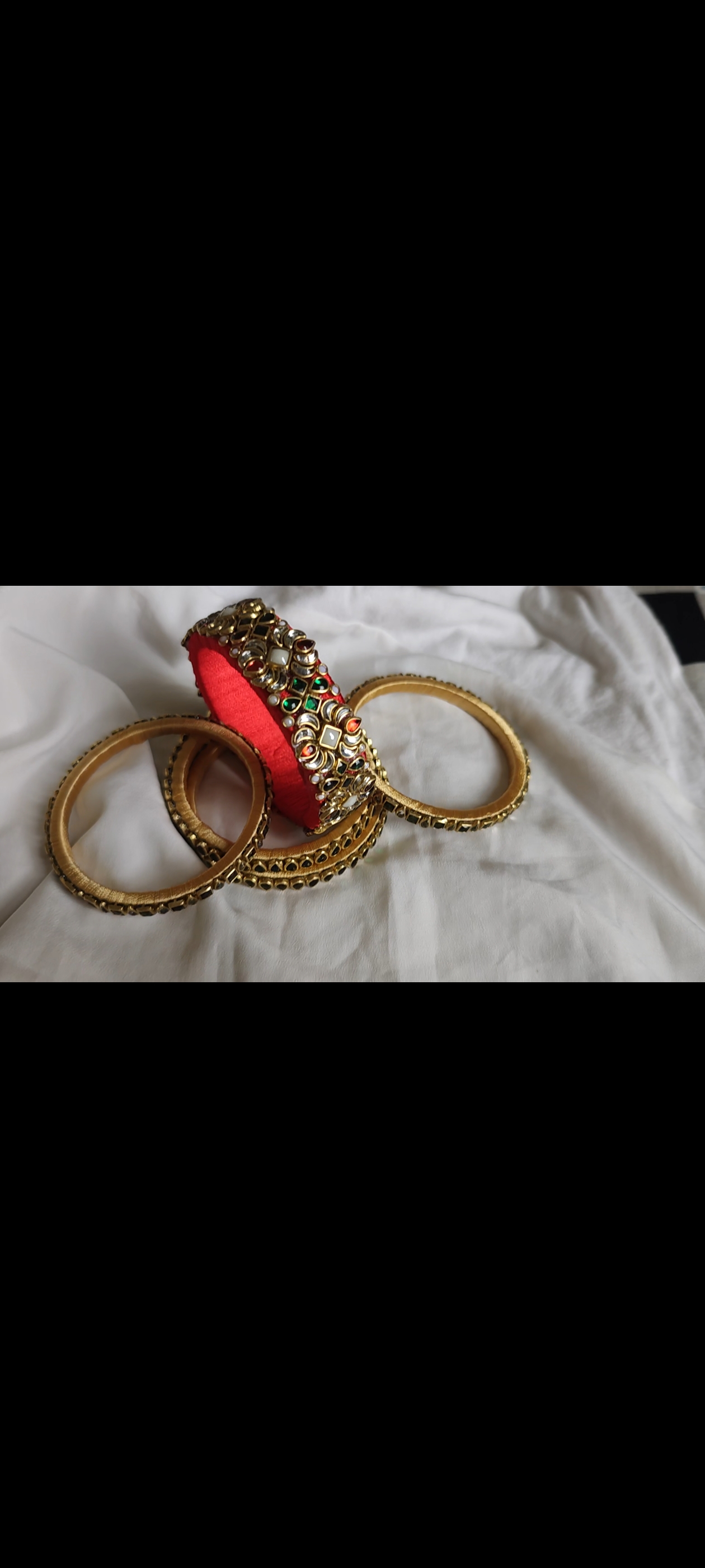 red green bridal set