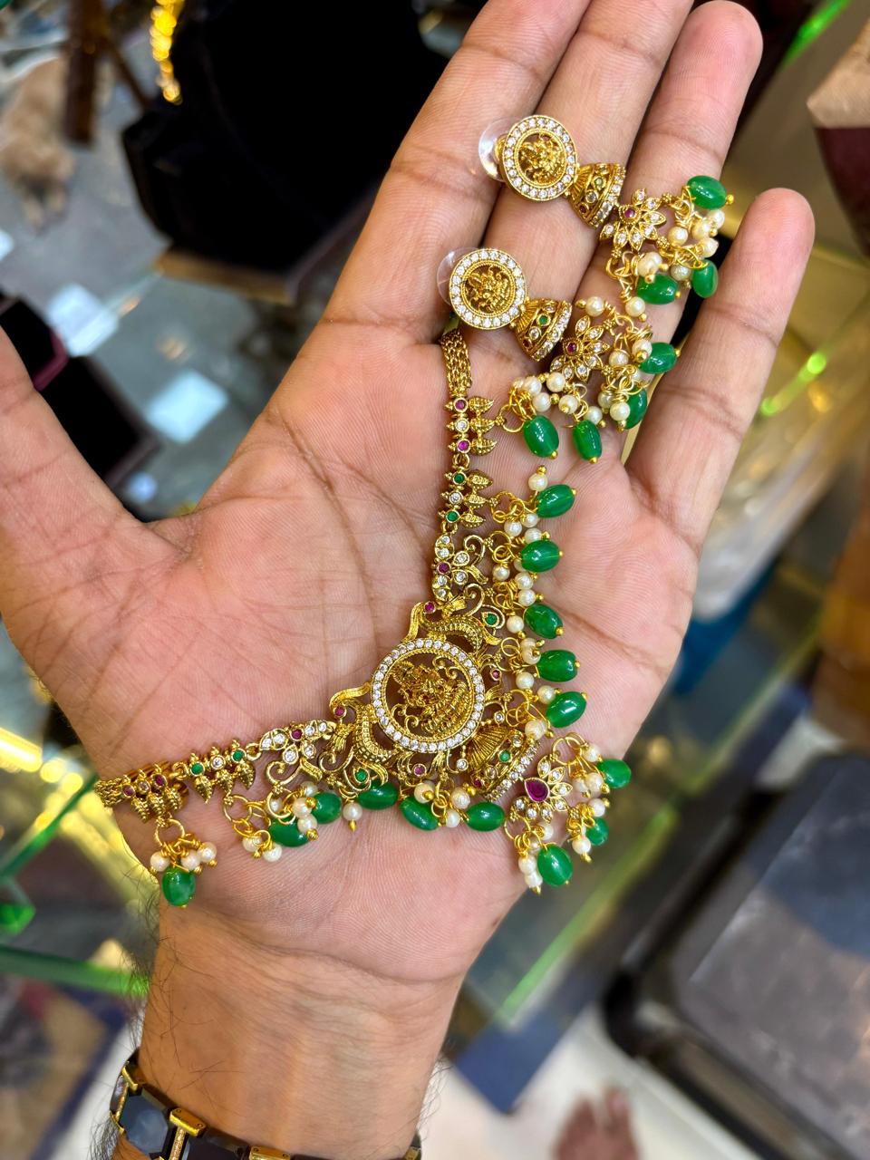 nakshi premium quality neck set