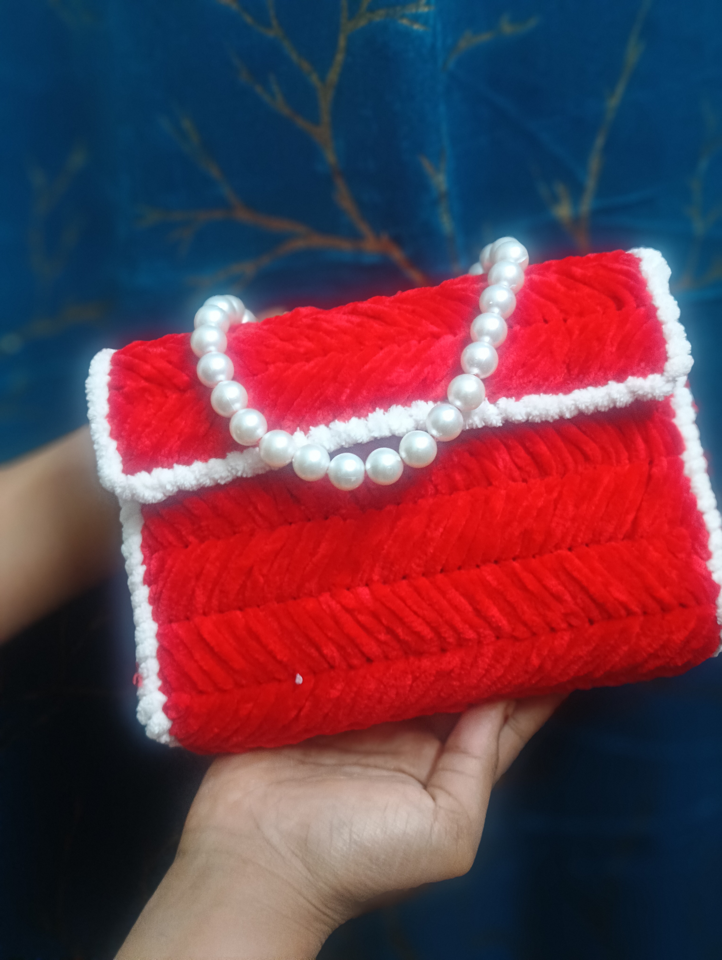 Woolen bag