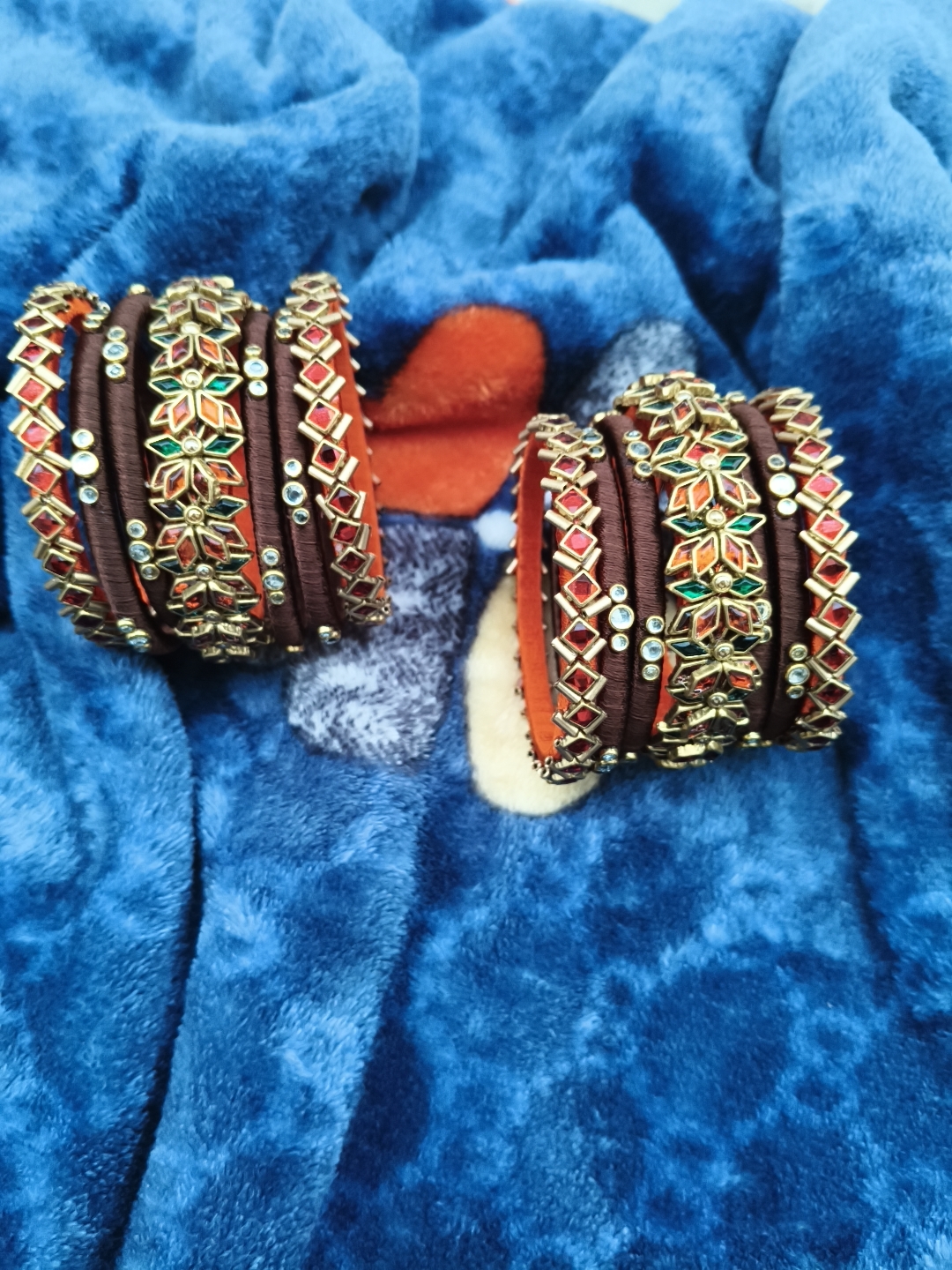 Customised silk thread bangles are available size and colour customization availabe.High quality and low price