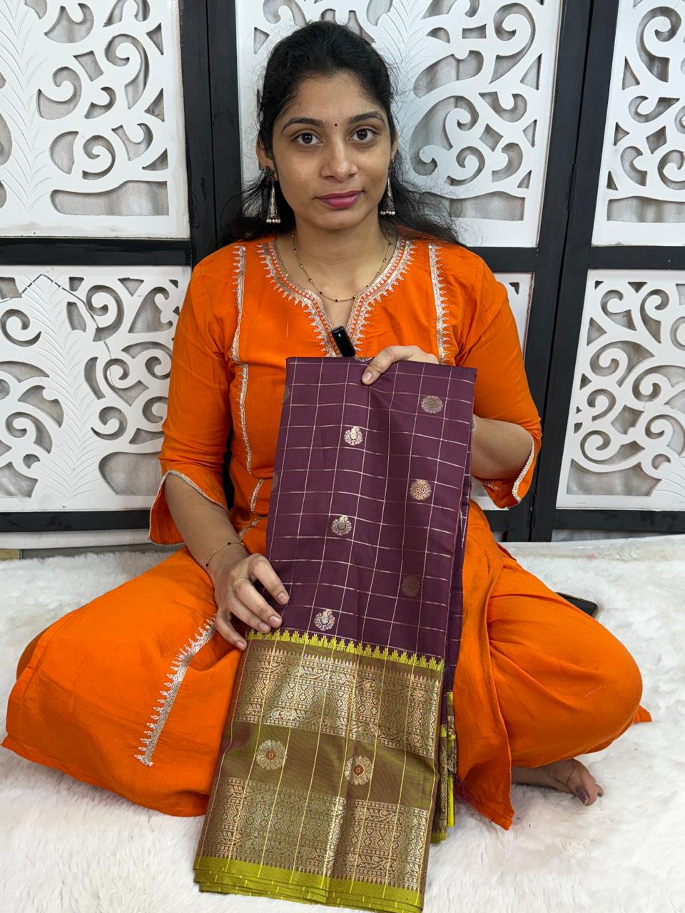 semi gadwal saree
