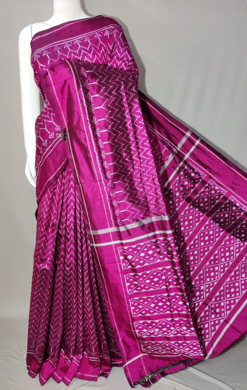 pochampalli ikkat  saree