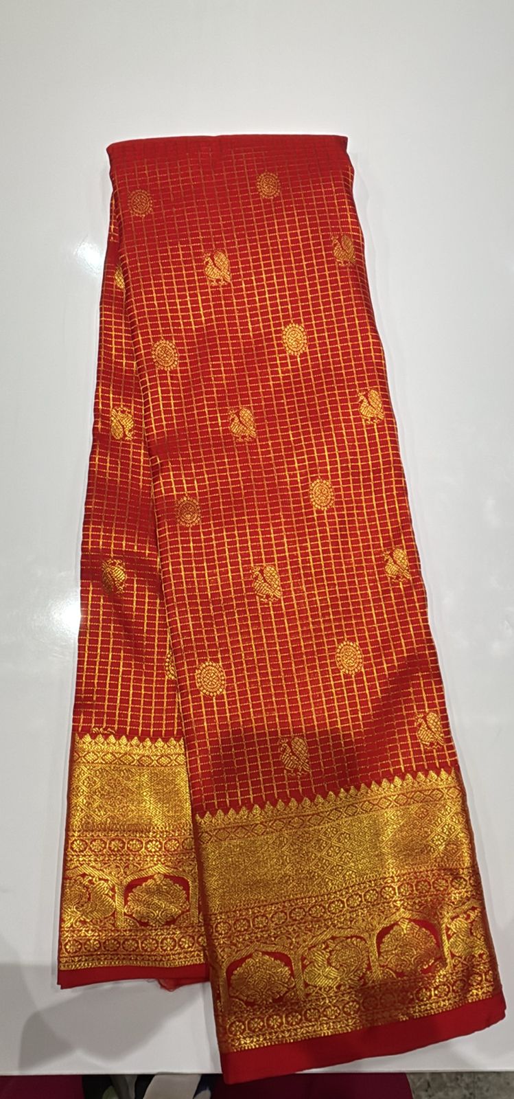 red colour pattu saree